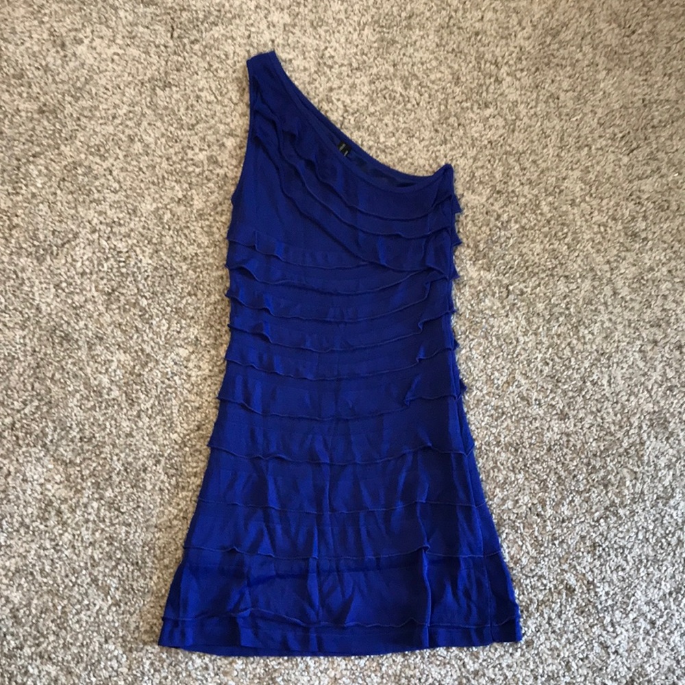 Guess by Marciano - perfect NYE dress 🎉🥂